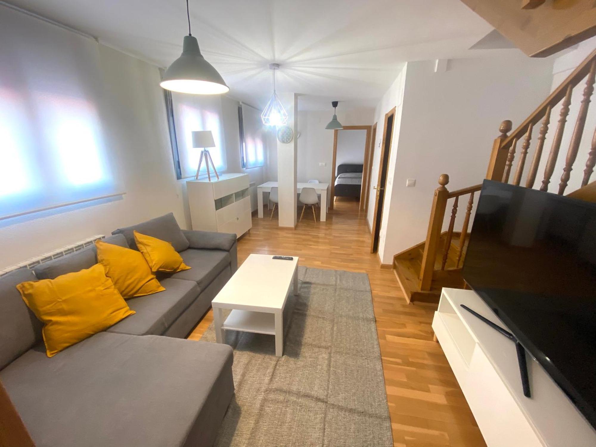 Apartamento Centrico Con Garaje Χάκα Εξωτερικό φωτογραφία